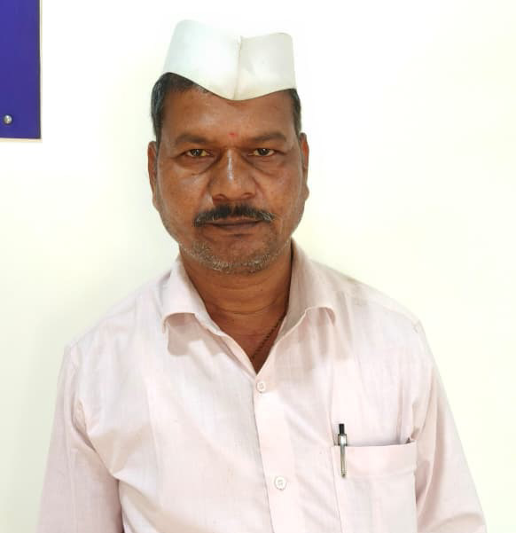 फोटो जोडा - शिपाई दिलीप मते